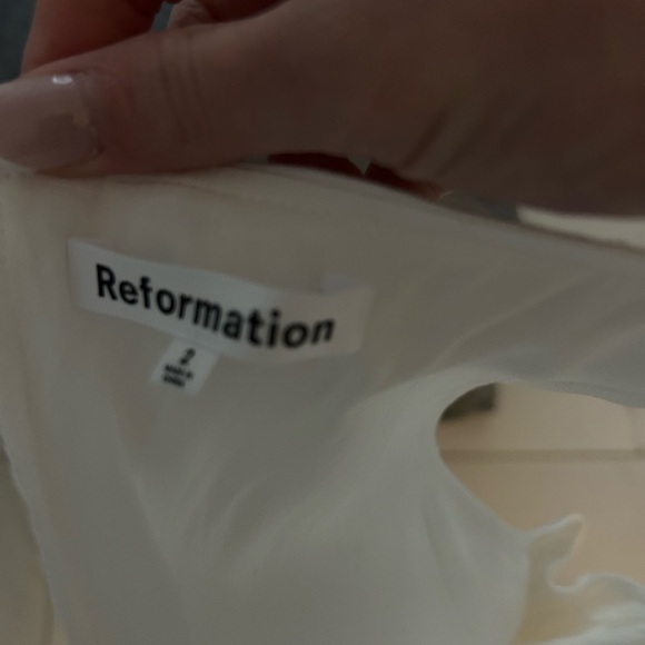 Reformation- White Sleeveless Shift Dress - Clean Minimal Style - Picture 6 of 7